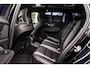 Volvo V60 2.0 T6 Plug-in hybrid AWD Ultra Dark | Schuif-/kanteldak | Head Up Display | Donker Glas | Sportstoelen | Power Seats | Harman Kardon |