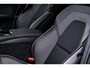 Volvo V60 2.0 T6 Plug-in hybrid AWD Ultra Dark | Schuif-/kanteldak | Head Up Display | Donker Glas | Sportstoelen | Power Seats | Harman Kardon |