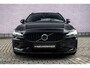 Volvo V60 2.0 T6 Plug-in hybrid AWD Ultra Dark | Schuif-/kanteldak | Head Up Display | Donker Glas | Sportstoelen | Power Seats | Harman Kardon |
