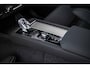Volvo XC90 2.0 T8 Plug-in hybrid AWD Ultra Black Edition Executive | Luchtvering | Gelaagd Glas | Bowers & Wilkins | Massage & Ventilatie Stoelen | Panoramadak |