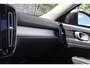 Volvo XC40 1.5 T4 Recharge Inscription Expression | Plug-in Hybrid (PHEV) | Trekhaak | Panoramadak | Achteruitrijcamera | BLIS | Harman Kardon Audio | Lichtmetalen Velgen 19 inch | Stoelverwarming | Navigatie