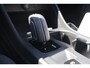 Volvo XC40 1.5 T4 Recharge Inscription Expression | Plug-in Hybrid (PHEV) | Trekhaak | Panoramadak | Achteruitrijcamera | BLIS | Harman Kardon Audio | Lichtmetalen Velgen 19 inch | Stoelverwarming | Navigatie