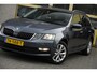 Skoda Octavia Combi 1.0 TSI Automaat! Ambition Business BJ2018 Lmv 16" | Led | Pdc | Trekhaak | App-Connect | Navi | Climate control | Cruise control | Getint glas