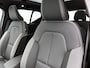 Volvo EX40 Extended Range Ultra | Panoramadak | 360° Camera | Getinte ramen