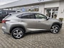 Lexus NX 300h AWD President Line | Mark Levison | Pano | HUD | Sensoren