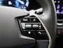 Kia Niro EV DynamicPlusLine 64.8 kWh | Elektr. bed. achterklep | Climate Control / ECC | Open dak schuif/kanteldak Licht metalen velgen 17 inch | Cruise control Adaptive | Navigatie | Lederen bekleding zwart | Stoelverwarming | LED koplampen | Park Distance Control voor en achter | Achteruitrijcamera | Dakrailing |