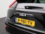 Kia Niro EV DynamicPlusLine 64.8 kWh | Elektr. bed. achterklep | Climate Control / ECC | Open dak schuif/kanteldak Licht metalen velgen 17 inch | Cruise control Adaptive | Navigatie | Lederen bekleding zwart | Stoelverwarming | LED koplampen | Park Distance Control voor en achter | Achteruitrijcamera | Dakrailing |