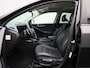 Kia Niro EV DynamicPlusLine 64.8 kWh | Elektr. bed. achterklep | Climate Control / ECC | Open dak schuif/kanteldak Licht metalen velgen 17 inch | Cruise control Adaptive | Navigatie | Lederen bekleding zwart | Stoelverwarming | LED koplampen | Park Distance Control voor en achter | Achteruitrijcamera | Dakrailing |