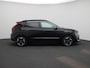 Kia Niro EV DynamicPlusLine 64.8 kWh | Elektr. bed. achterklep | Climate Control / ECC | Open dak schuif/kanteldak Licht metalen velgen 17 inch | Cruise control Adaptive | Navigatie | Lederen bekleding zwart | Stoelverwarming | LED koplampen | Park Distance Control voor en achter | Achteruitrijcamera | Dakrailing |