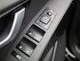 Kia Niro EV DynamicPlusLine 64.8 kWh | Elektr. bed. achterklep | Climate Control / ECC | Open dak schuif/kanteldak Licht metalen velgen 17 inch | Cruise control Adaptive | Navigatie | Lederen bekleding zwart | Stoelverwarming | LED koplampen | Park Distance Control voor en achter | Achteruitrijcamera | Dakrailing |