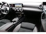 Mercedes-Benz CLA 200 AMG Line NL-AUTO PANO-DAK BURMESTER CARPLAY!