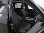 Mercedes-Benz GLC 300e 4MATIC Sport Edition | AMG | Panoramaschuifdak | Premium pakket | Nightpakket | 360° camera | Dodehoekassistent | DIGITAL LIGHT |