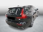 Volvo V60 2.0 T6 AWD Recharge R-Design | Plug-in Hybrid ( PHEV) | Bowers Wilkins Audio | Panoramadak | Nappaleder | Stoelventilatie | 360 Graden Camera | Lichtmetalen Velgen 19 inch | Keyless Entry | Elektrisch Verstelbare Voorstoelen | Elektrische Achterklep | Navigatie