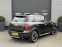 MINI Countryman Mini 1.6 Cooper Pepper | Panoramadak | Navigatie | Lederen Bekleding | Parkeersensoren | Climate Control |