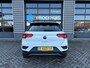 Volkswagen T-Roc 1.0 TSI 110 pk Style | Apple Carplay | Cruise control Adaptief | Parkeersensoren | LMV |