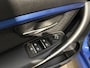 BMW 3-Serie Touring 320i M Sport, Estorilblauw, 19 inch M, Led, 1e eig, Cruise, Dealer onderhouden, Wegklapbare trekhaak, Telef, Blue tooth, Navi, Parkeersensoren, NL auto