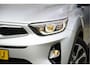 Kia Stonic 1.0 T-GDi DynamicLine BJ2019 Lmv 17" | Led | Pdc | Achteruitrijcamera | Apple carplay | Navi | Airco | Cruise control | Getint glas | Zwart dak