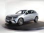 Mercedes-Benz GLC 300e 4MATIC Sport Edition | AMG | Panoramaschuifdak | Premium pakket | Nightpakket | Trekhaak | 360° camera | Dodehoekassistent | DIGITAL LIGHT |