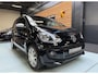 Volkswagen Up! 1.0 up! Airco! Nette Auto! Stoelverwarming!