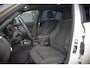 BMW 1-Serie 118i Sport Line Edition | Stoelverwarming | Cruise Control | Parkeersensoren | Navigatie | Groot Scherm | Digitale Tellers | Automaat | Keyless | Trekhaak | LED