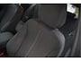 BMW 1-Serie 118i Sport Line Edition | Stoelverwarming | Cruise Control | Parkeersensoren | Navigatie | Groot Scherm | Digitale Tellers | Automaat | Keyless | Trekhaak | LED