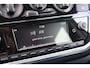 Volkswagen Up! 1.0 MPI 60pk up! 5-Drs. | 17" MOMO Lichtmetalen Velgen | Zwart Dak