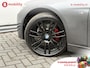 BMW 3-Serie 320i High Executive M-Sport Apple CarPlay | Schuif/Kanteldak | Hifi | Leer | PDC V+A