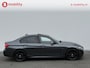 BMW 3-Serie 320i High Executive M-Sport Apple CarPlay | Schuif/Kanteldak | Hifi | Leer | PDC V+A