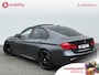 BMW 3-Serie 320i High Executive M-Sport Apple CarPlay | Schuif/Kanteldak | Hifi | Leer | PDC V+A