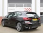 BMW 1-Serie 118i Business+ Sport Automaat /Navigatie/Camera/Leder/Stoelverwarming/PDC/18'LM/LED/Lane assist/DAB+/NAP! 2e eig!
