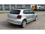 Volkswagen Polo 1.2 TSI 105 pk Highline DSG | Panoramdak Elektrisch | Parkeersensoren | LMV 17 inch | Climatronic |