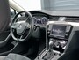 Volkswagen Passat Variant 1.6 TDI | R-Line | Highline | Massage