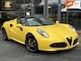 Alfa Romeo 4C Spider 1750TBI TCT | Giallo Prototipo | Carbon