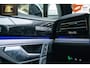 Volkswagen Touareg 3.0 TSi 4MOTION R | Panoramadak | Stoelmassage | Stoelverwarming achter