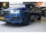 Volkswagen Touareg 3.0 TSi 4MOTION R | Panoramadak | Stoelmassage | Stoelverwarming achter