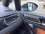 Volkswagen Golf Sportsvan 1.4 TSI Business Edition in automaat met elec. panoramadak en parkeersensoren en half leer