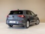 Volkswagen Golf 1.0 TSI Life / 110pk / Stoel en stuur verwarming / Achteruitrij camera / Navigatie /