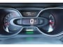 Renault Captur 1.2 TCe Initiale Paris CAMERA TREKHAAK LEER CARPLAY NAVI BOSE STOELVERWARMING CRUISE CLIMA 17"LMV 2xPDC NAP!