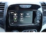 Renault Captur 1.2 TCe Initiale Paris CAMERA TREKHAAK LEER CARPLAY NAVI BOSE STOELVERWARMING CRUISE CLIMA 17"LMV 2xPDC NAP!
