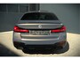 BMW 5-Serie 520e Business Edition Plus M Sport | M Performance | Alvitgrau | Panoramadak | Laser | Stoelverwarming | Stuurverwarming | Camera | Adaptive Cruise Control | Apple Carplay | Navigatie | Elektrische Stoelen | SOH 89%