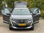 Peugeot 2008 1.2 PureTech Allure Pack - Gris Platinium - i-Cockpit/Carplay/Mirrorscreen