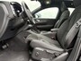 Volvo C40 Recharge Plus 69 kWh | Adaptieve Cruise Control | Panoramadak | Parkeercamera | Stoel-/Stuurverwarming | Standverwarming | Warmtepomp | Dodehoek Detectie | Donker Getint Glas |