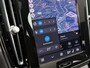 Volvo C40 Recharge Plus 69 kWh | Adaptieve Cruise Control | Panoramadak | Parkeercamera | Stoel-/Stuurverwarming | Standverwarming | Warmtepomp | Dodehoek Detectie | Donker Getint Glas |