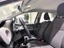 Toyota Yaris 1.0 VVT-i Business Plus Airco | Bluetooth | LED Dagrijverlichting | Lederen Stuurwiel | Multimedia-Voorbereiding | Navigatiesysteem | Start/Stop Systeem