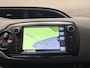 Toyota Yaris 1.0 VVT-i Business Plus Airco | Bluetooth | LED Dagrijverlichting | Lederen Stuurwiel | Multimedia-Voorbereiding | Navigatiesysteem | Start/Stop Systeem