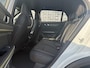 Lynk & Co 01 1.5 Core | GRATIS TREKHAAK | Nieuw Model | Achteruitrijcamera | Parkeersensoren | Stoelverwarming | Apple Carplay | Android Auto | Navigatie | Adaptieve Cruise Control |