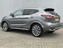 Nissan Qashqai 1.3 DIG-T Tekna + / lederen bekleding / Bose / elek. stoelen met geheugen  / All Season banden / Panorama dak / Afneembare trekhaak /