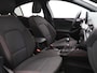 Ford Focus EcoBoost Hybrid ST Line X Business 125pk Camera | Cruise | Navi | Parkeersens. v+a | Trekhaak afneembaar
