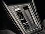 Volkswagen Golf 1.5 eTSI Style|DSG 150PK|GTI Velgen|Stuur/Stoel Verw|Privacy Glass|Navi|App-Connect