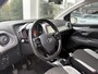 Toyota Aygo 1.0 VVT-i x-play | Achteruitrijcamera | Navigatie | Snelheidsbegrenzer | Lichtmetalen velgen | LED dagrijverlichting